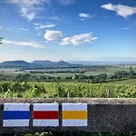 Hegyoldal Vendeghaz Prázdninový dům Hegymagas