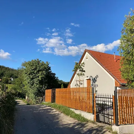 Feriehus Hegyoldal Vendeghaz