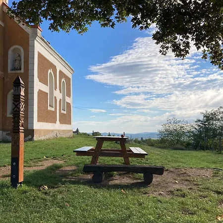 Hegyoldal Vendeghaz * Hegymagas